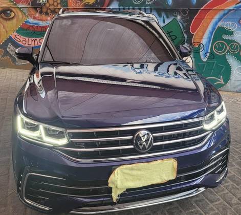 VOLKSWAGEN TIGUAN 2.0 300 TSI GASOLINA ALLSPACE R-LINE AUTOMÁTICO VOLKSWAGEN TIGUAN 2.0 300 TSI GASOLINA ALLSPACE R-LINE AUTOMÁTICO